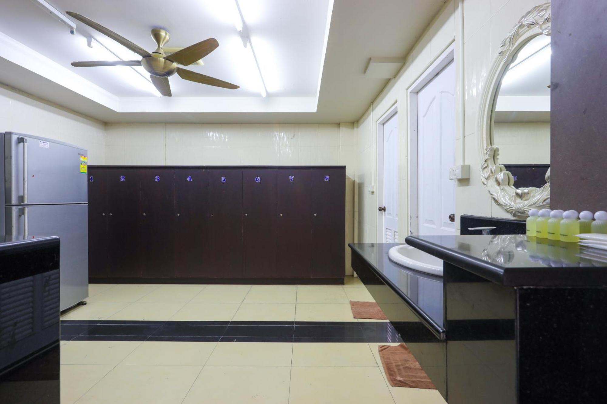 Land Royal Residence Pattaya Exterior photo