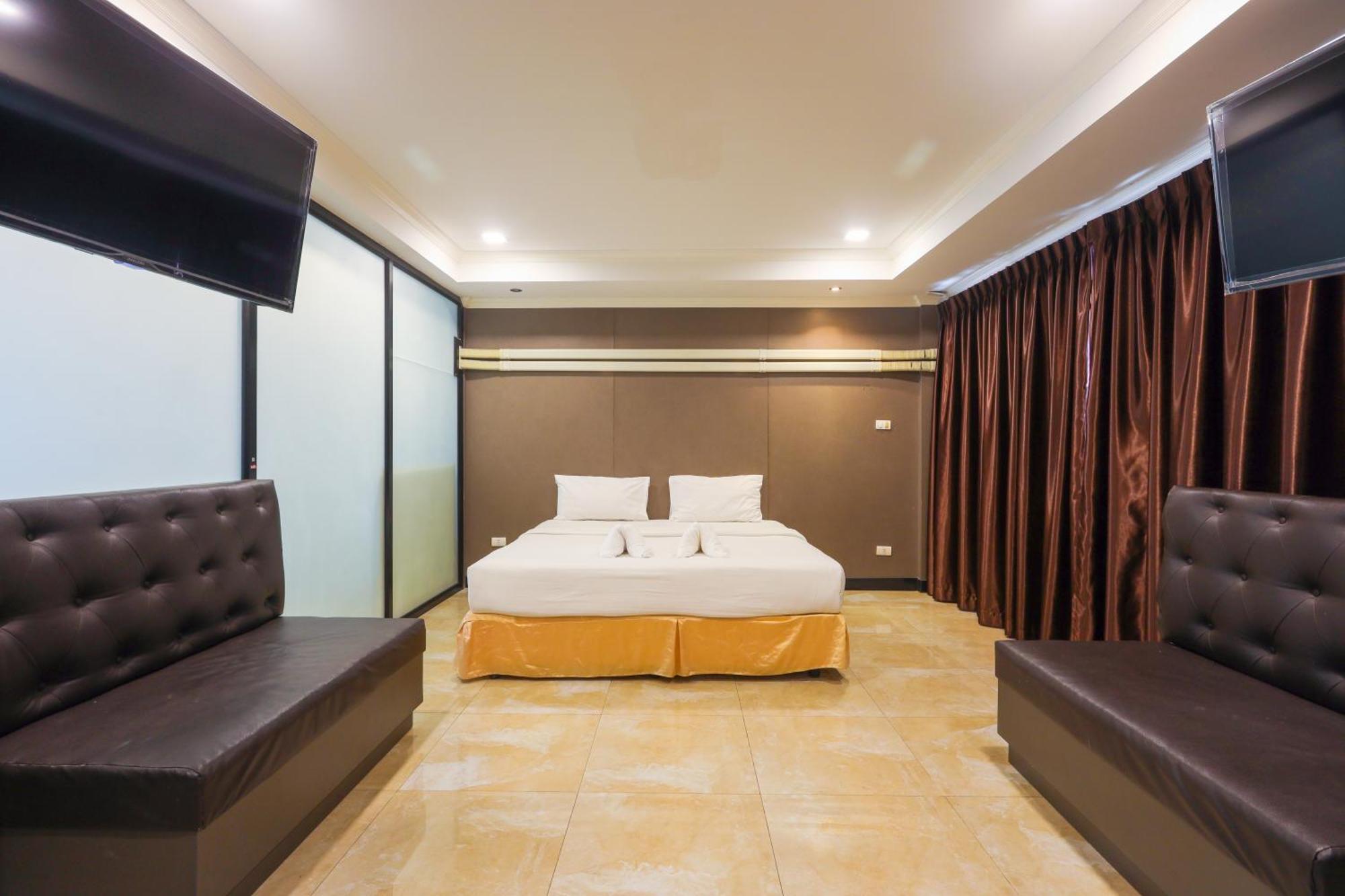 Land Royal Residence Pattaya Exterior photo